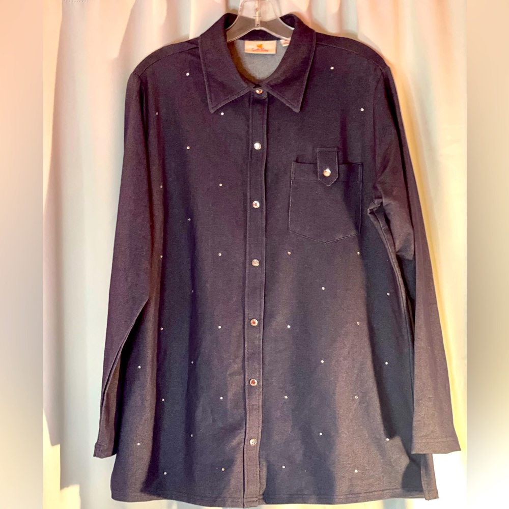 Quacker Factory Womens Blue Rhinestone Button Down Long Sleeve Denim Knit Shirt